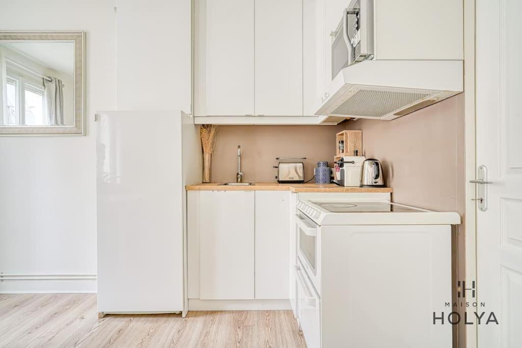 Le Reveur - Quartier Des Ternes - 137mb Paris